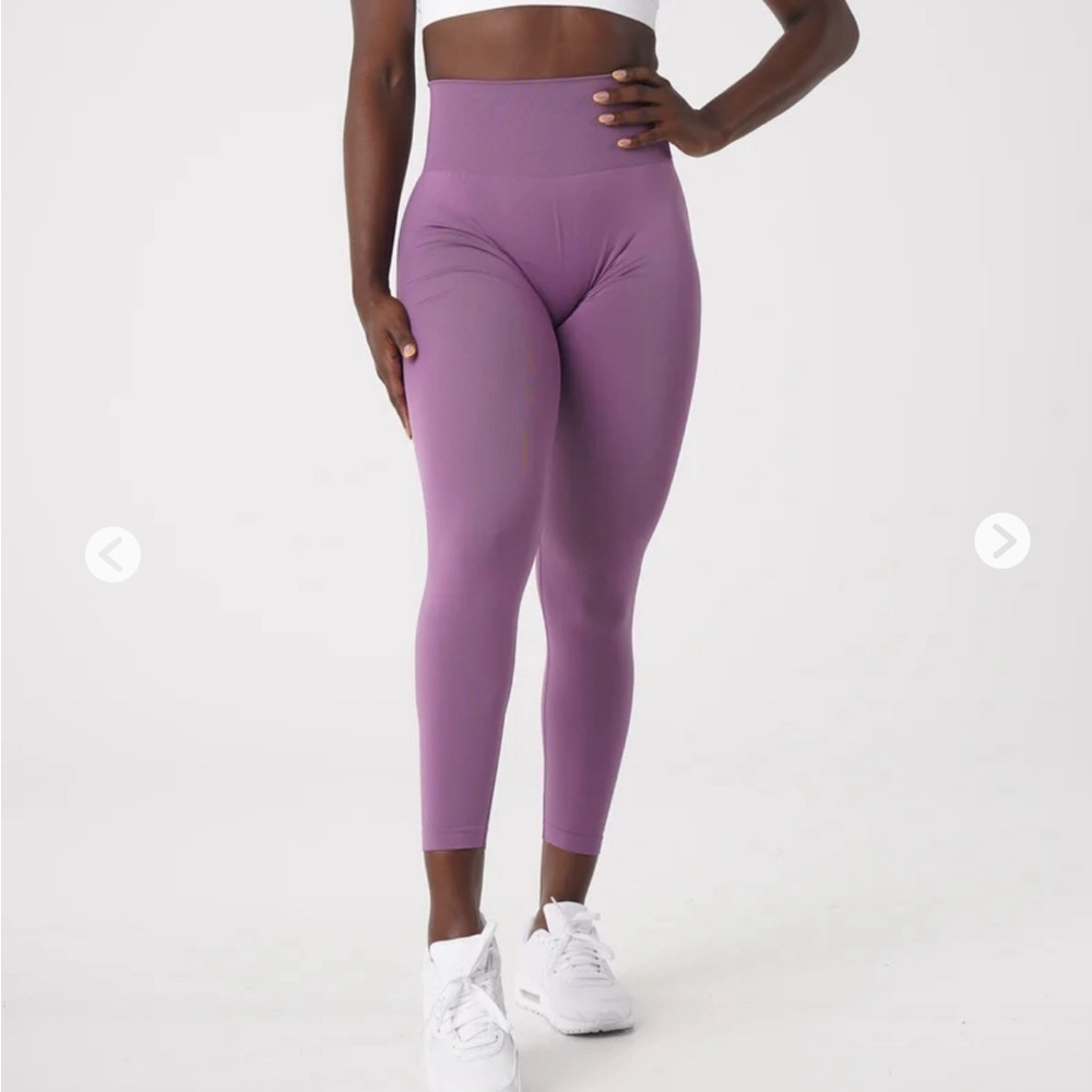 NVGTN purple Solid Seamless Leggings medium